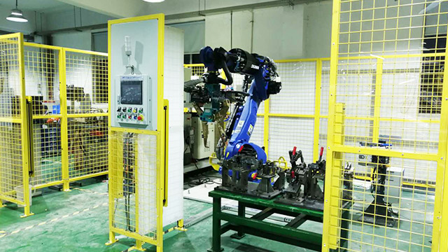 永利总站分享焊接机器人工作站有哪些特点！